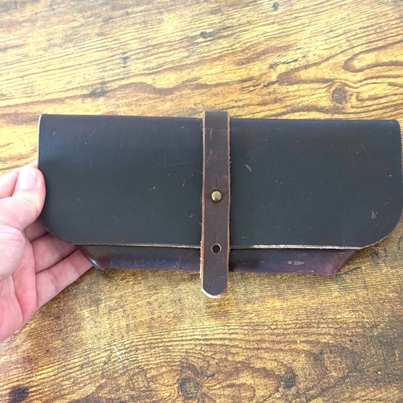 Henry Paul Leather Clutch - Handmade (2016) - Picture 1 of 8